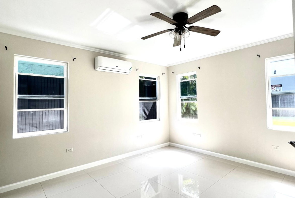 Fourth image of 6-238 Mannings Hill Road in Mannings Hill, St. Andrew, Jamaica - property is For Rent