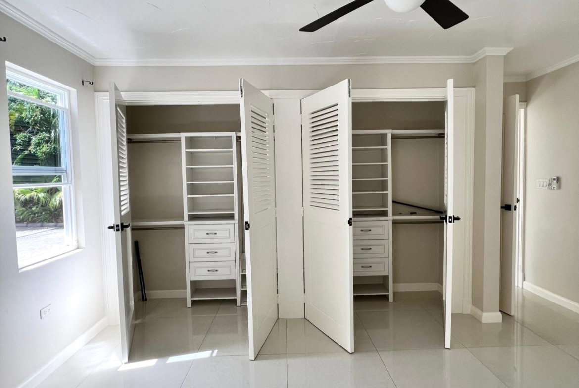Third image of 2-238 Mannings Hill Road in Mannings Hill, St. Andrew, Jamaica - property is For Rent