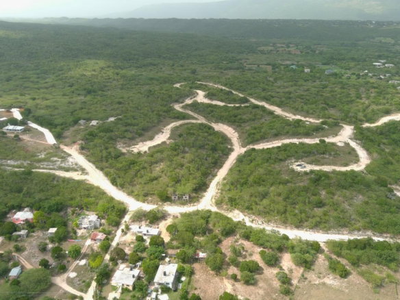 First image of 28 Treasure Beach Heights in Treasure Beach, St. Elizabeth, Jamaica - property is For Sale