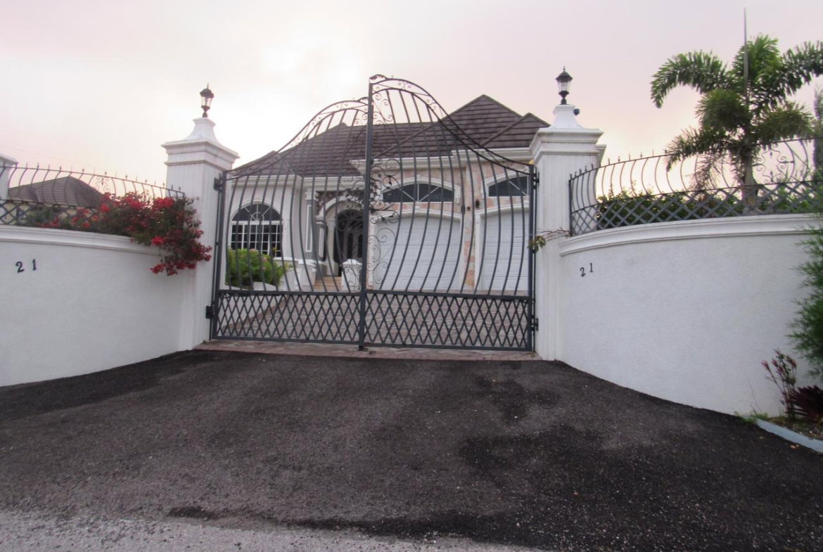 Second image of 21- Kingsland Pen in Kingsland, Manchester, Jamaica - property is For Sale