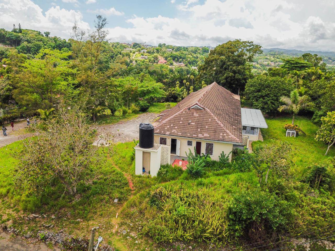 Nineteenth image of Bloomfield Cottg.mandevil in Mandeville, Manchester, Jamaica - property is For Sale