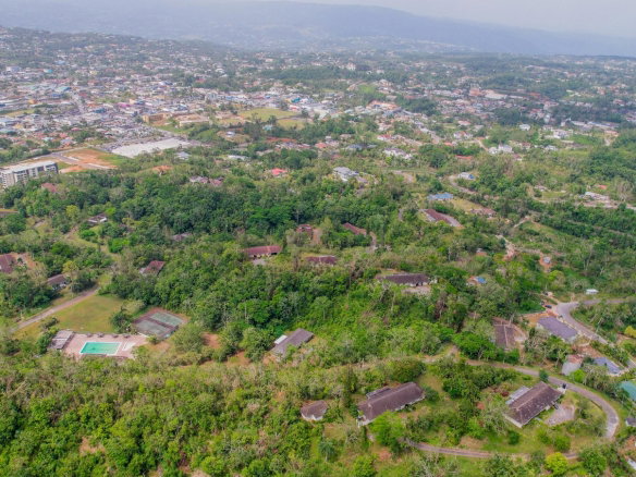 First image of Bloomfield Cottg.mandevil in Mandeville, Manchester, Jamaica - property is For Sale