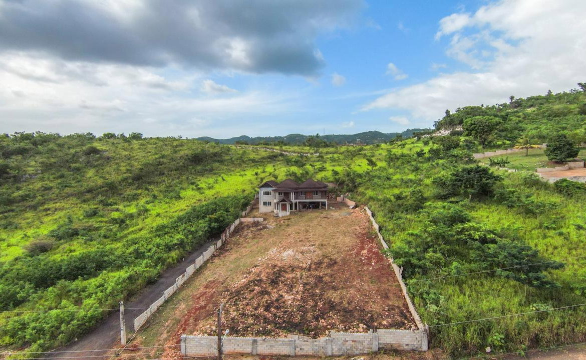 Sixth image of 646a- Plantation Heights in Red Hills, St. Andrew, Jamaica - property is For Sale