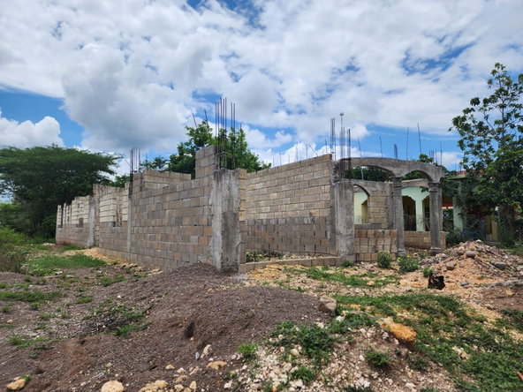 Fourth image of 13 Woodpecker Drive in Pridees, Clarendon, Jamaica - property is For Sale