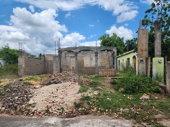 Fifth image of 13 Woodpecker Drive in Pridees, Clarendon, Jamaica - property is For Sale