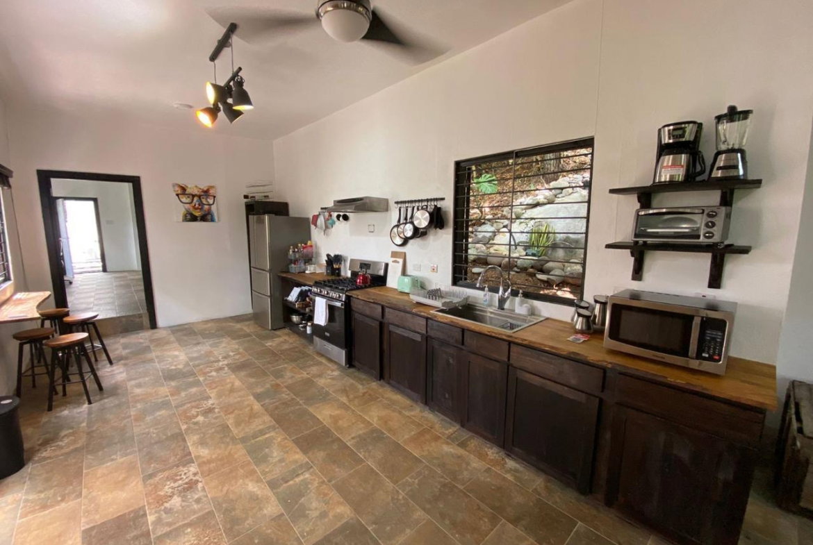 Fifteenth image of 1b Seaview Road in Kingston 9, St. Andrew, Jamaica - property is For Rent