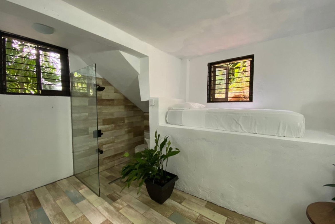 Tenth image of 1b Seaview Road in Kingston 9, St. Andrew, Jamaica - property is For Rent