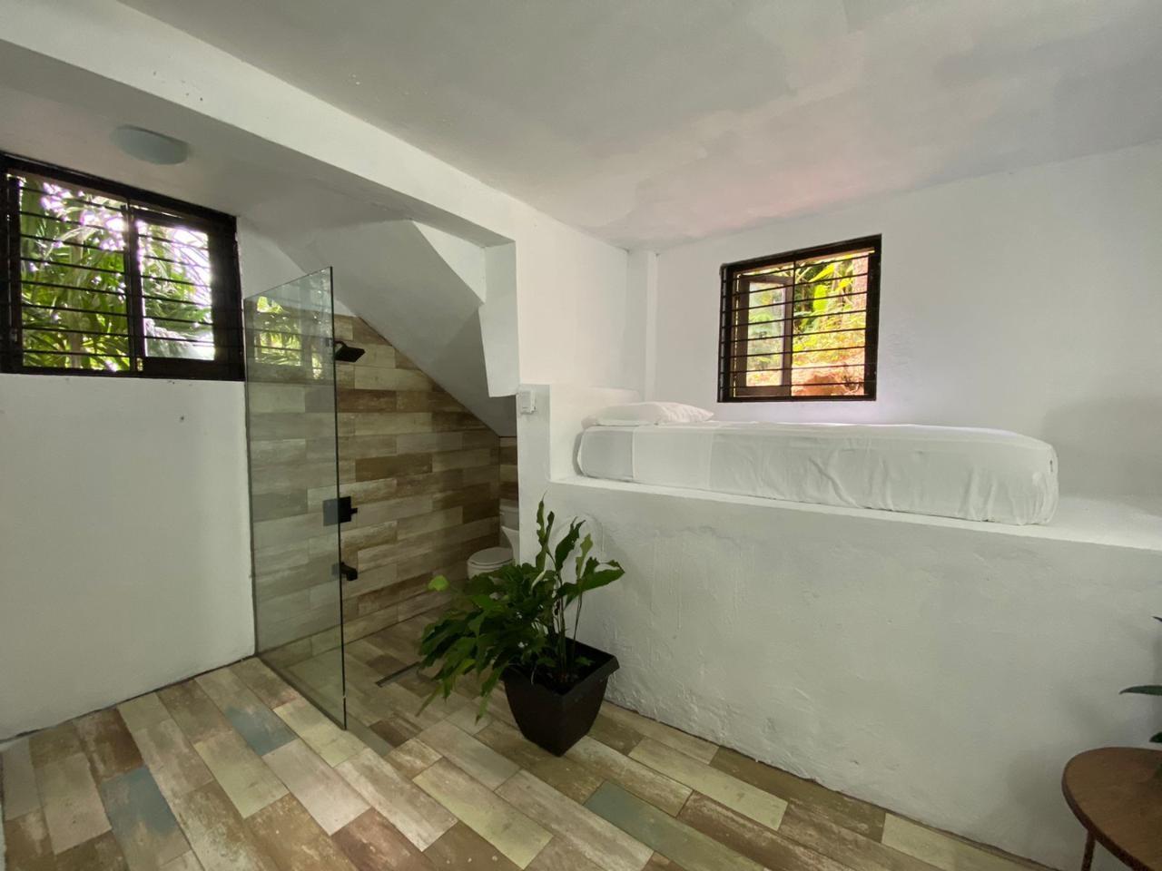 Tenth image of 1b Seaview Road in Kingston 9, St. Andrew, Jamaica - property is For Rent