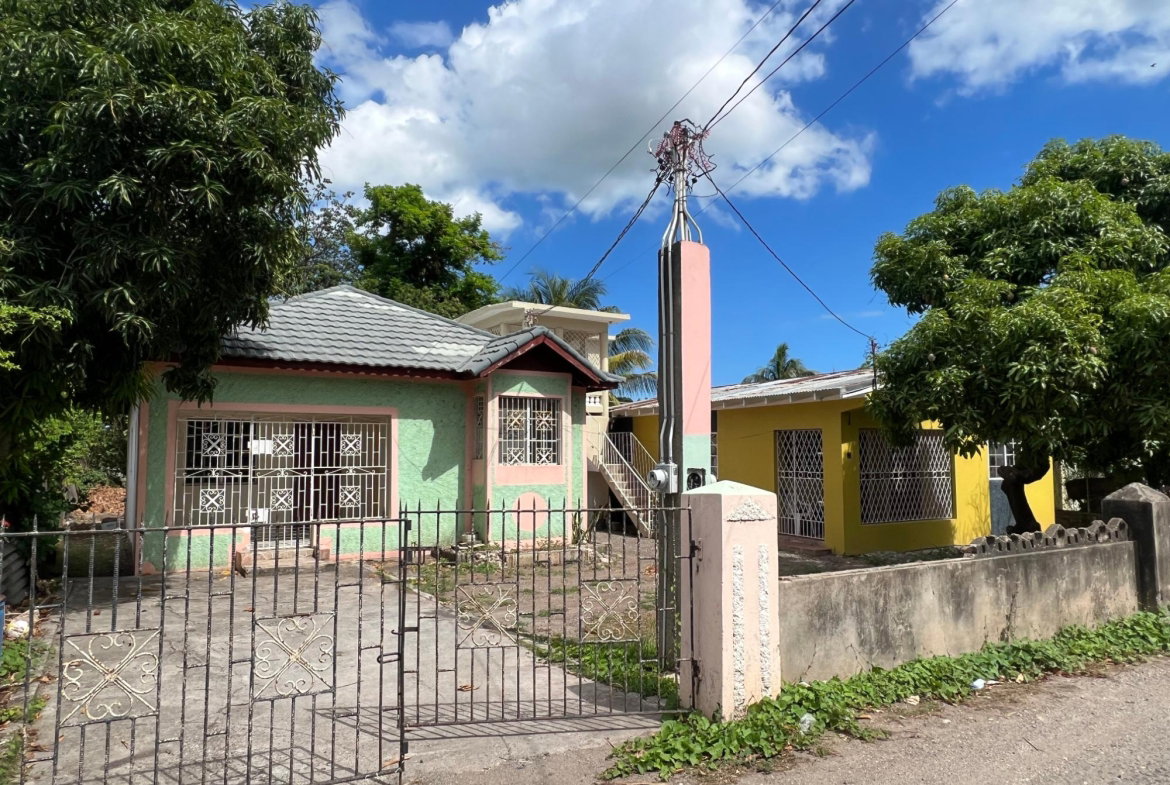 Twelfth image of 47 Darlington Drive in Old Harbour, St. Catherine, Jamaica - property is For Sale