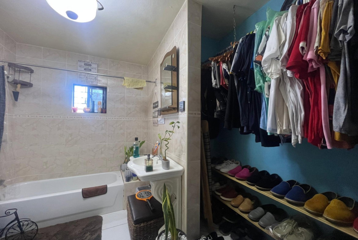 Seventh image of 47 Darlington Drive in Old Harbour, St. Catherine, Jamaica - property is For Sale