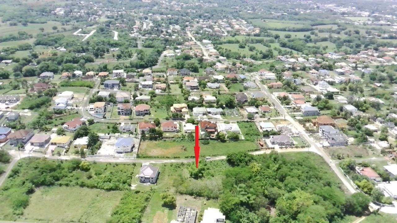 Fifth image of 27 Boxwood in Santa Cruz, St. Elizabeth, Jamaica - property is For Sale