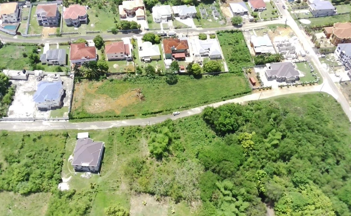 Sixth image of 27 Boxwood in Santa Cruz, St. Elizabeth, Jamaica - property is For Sale