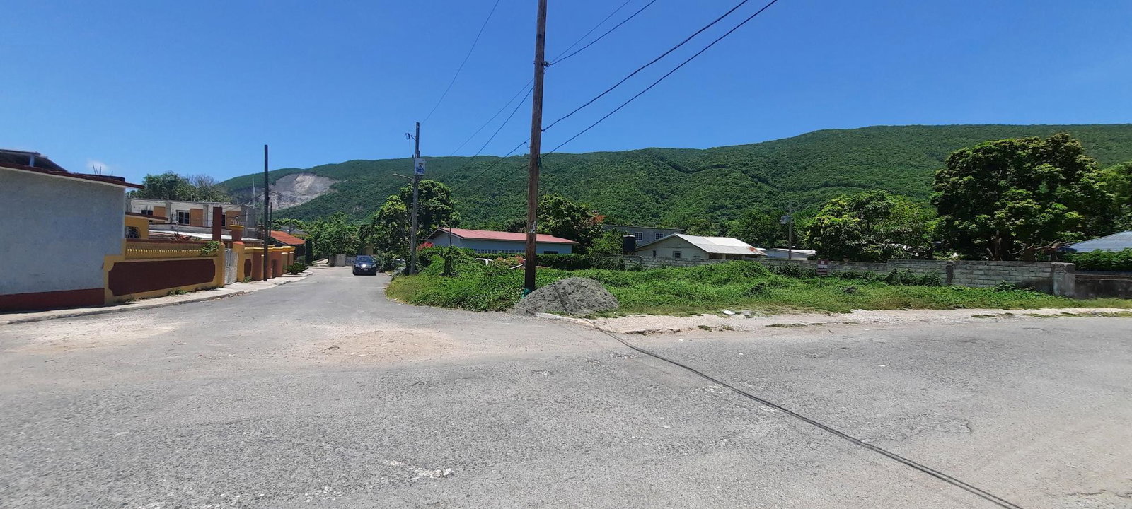 Fifth image of Rachaels Close in Kingston 7, St. Andrew, Jamaica - property is For Sale