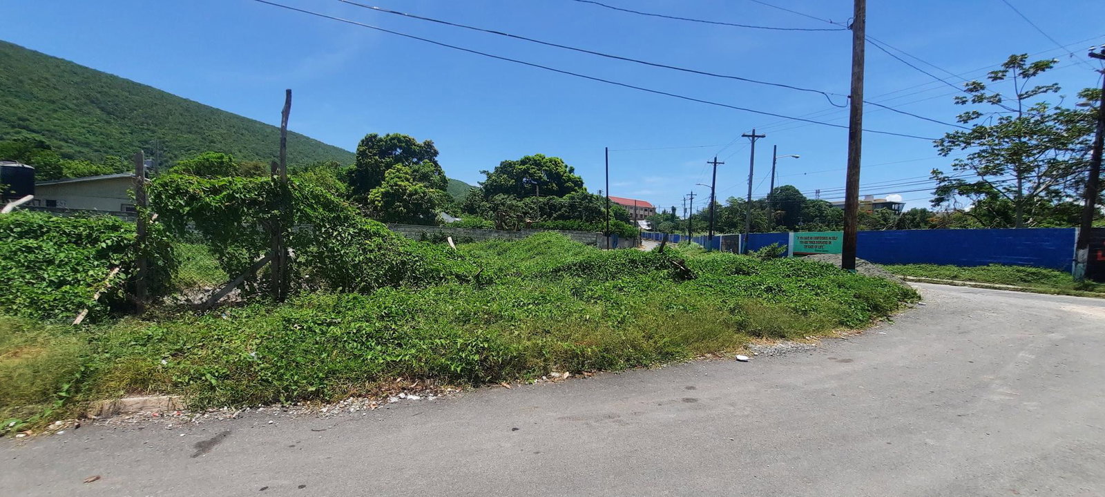 Ninth image of Rachaels Close in Kingston 7, St. Andrew, Jamaica - property is For Sale