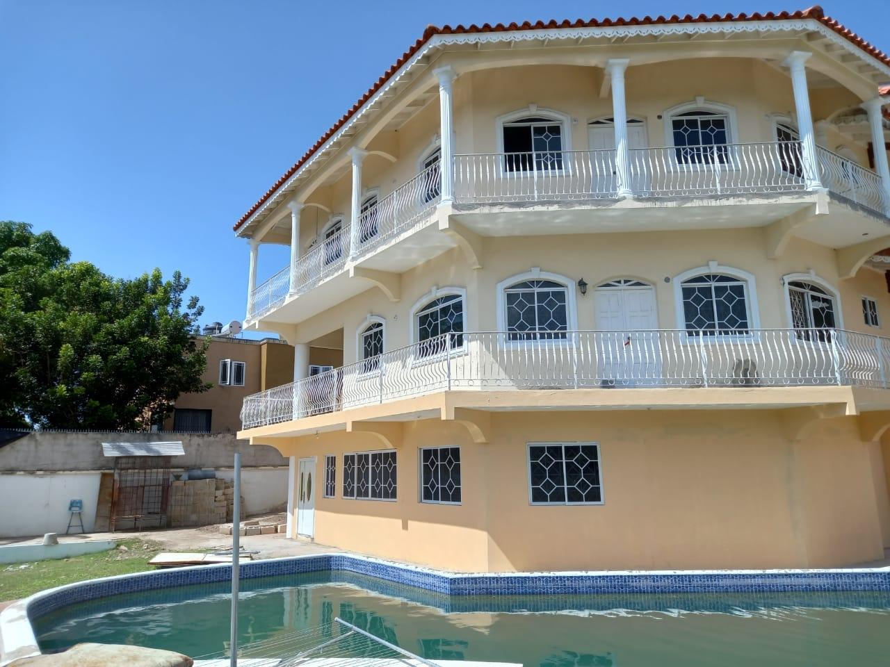 Sixth image of 7 Charlemont Drive in Hope Pastures, St. Andrew, Jamaica - property is For Sale