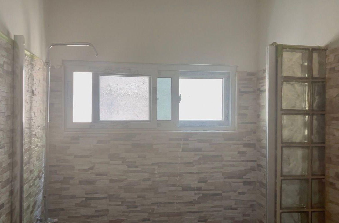 Sixth image of 10- Armour Heights in CONSTANT SPRING, St. Andrew, Jamaica - property is For Sale