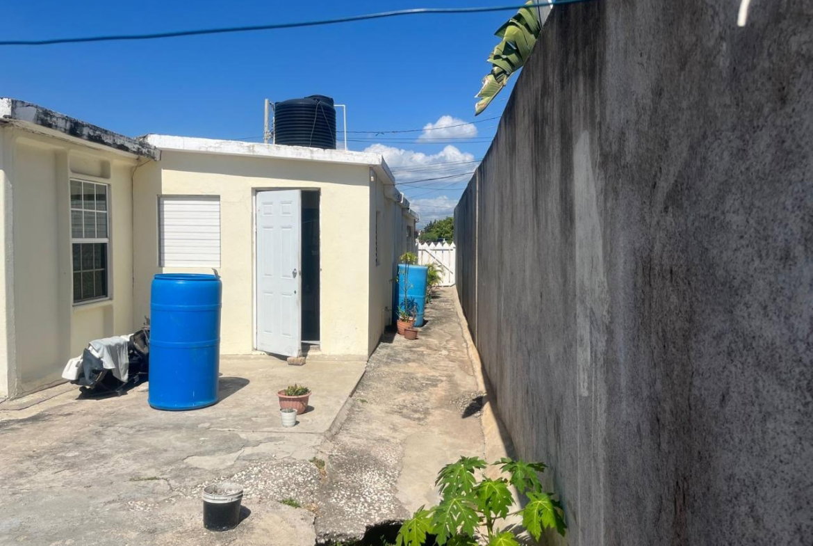 Eighth image of Lucille Way in Edgewater, St. Catherine, Jamaica - property is For Sale