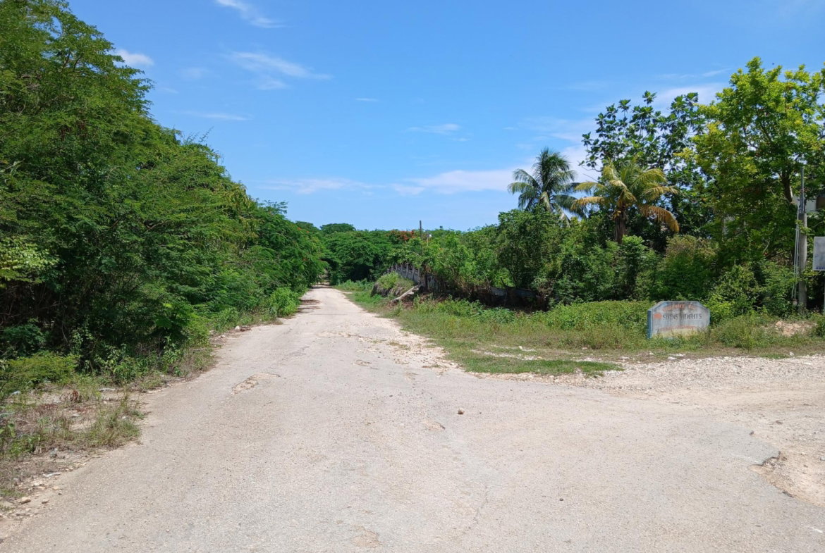Second image of 13 Block b Sevens Plantation in Sevens, Clarendon, Jamaica - property is For Sale