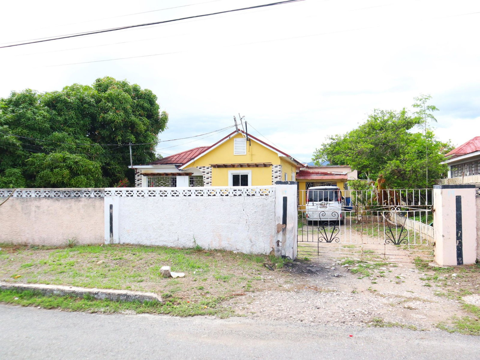 12-Bedroom-House-for-Sale-in-Richmond-Park-Kingston-10 Third image of 19 Truman Avenue Kingston 10 in KINGSTON, Kingston, Jamaica - property is For Sale