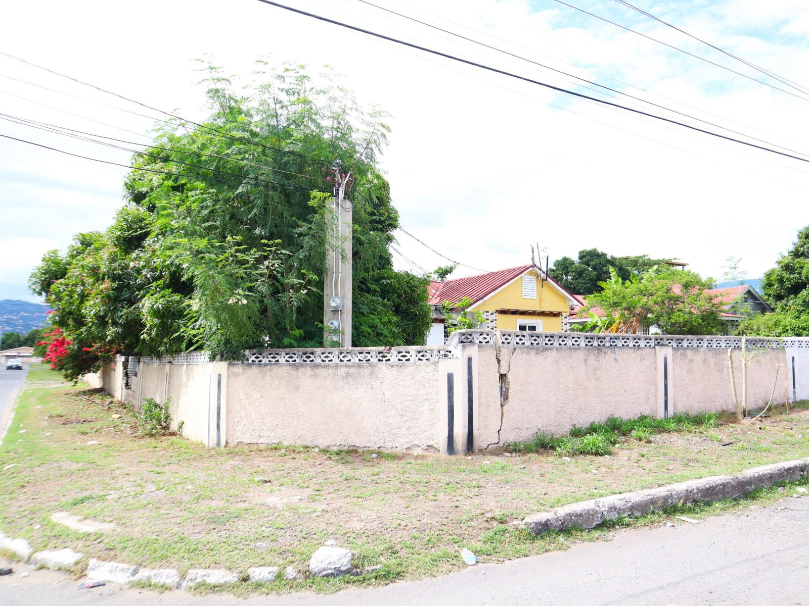 12-Bedroom-House-for-Sale-in-Richmond-Park-Kingston-10 First image of 19 Truman Avenue Kingston 10 in KINGSTON, Kingston, Jamaica - property is For Sale