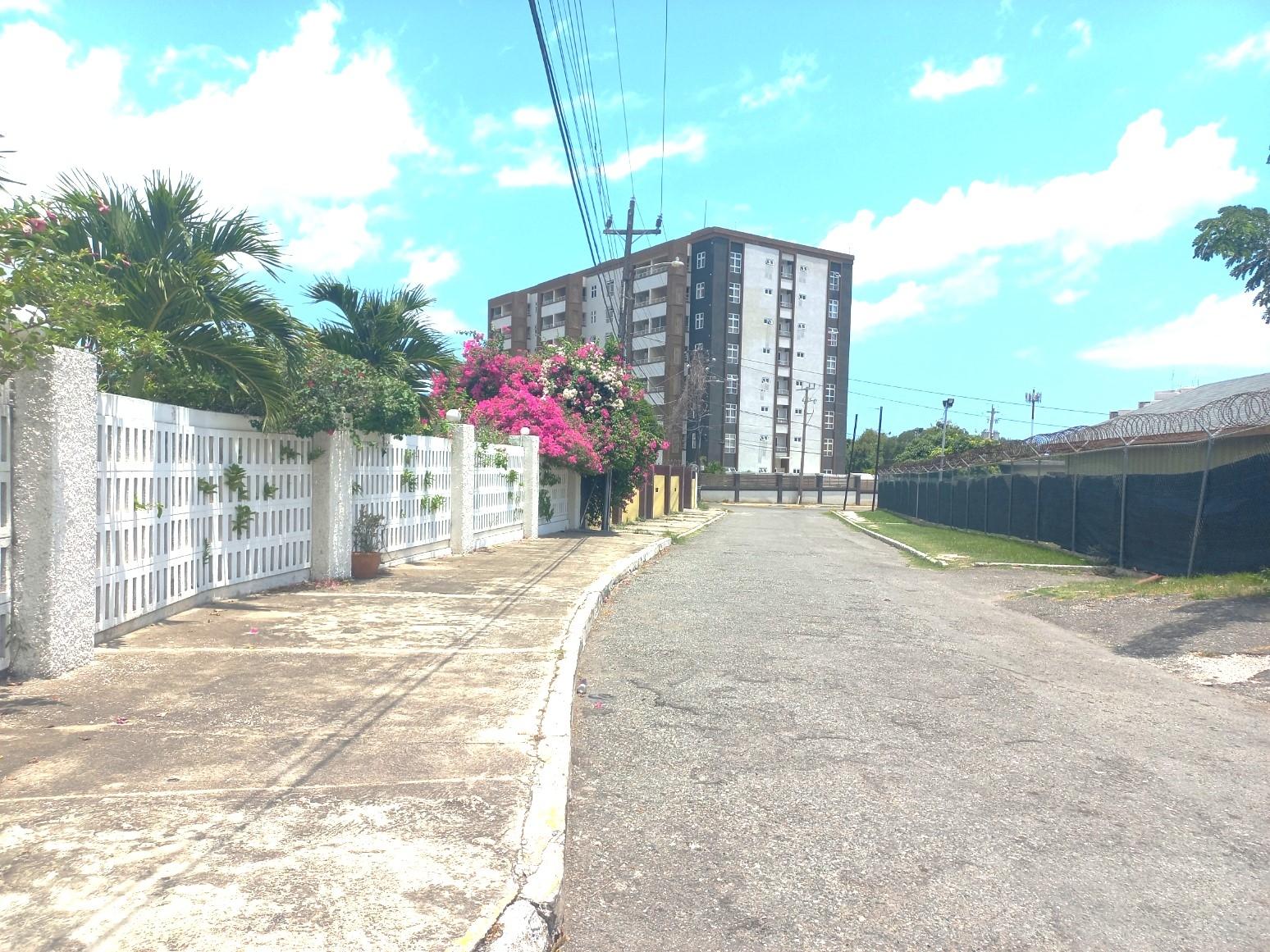 Third image of Apt 121-4 Rekadom Avenue, Kingston in NEW KINGSTON, St. Andrew, Jamaica - property is For Rent