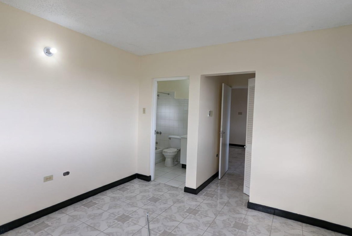Second image of 334-2 Worthington Terrace in Kingston 5, St. Andrew, Jamaica - property is For Rent