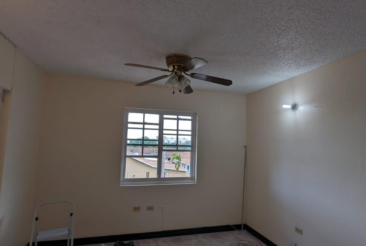 Tenth image of 334-2 Worthington Terrace in Kingston 5, St. Andrew, Jamaica - property is For Rent