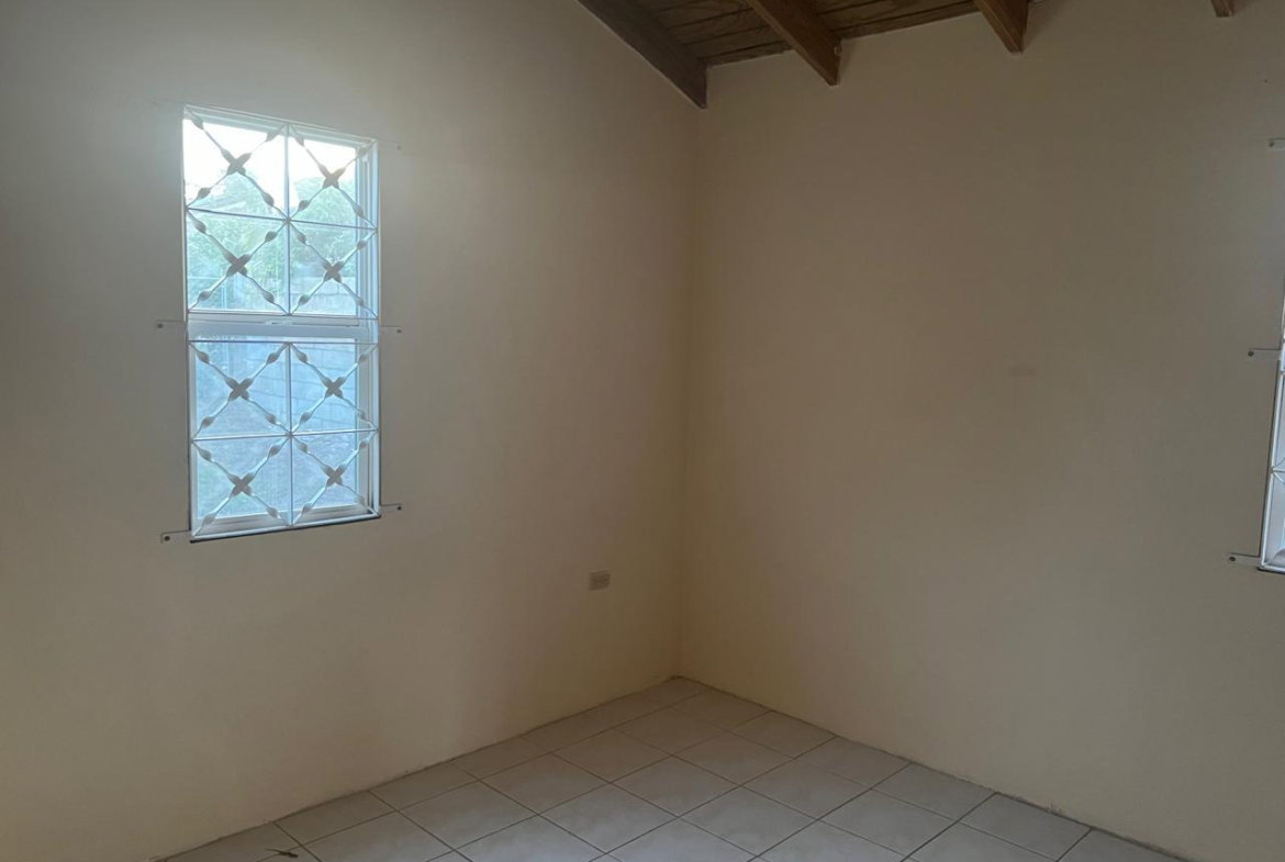 Fourth image of 537 New Harbour Village Ph. 1 in Old Harbour, St. Catherine, Jamaica - property is For Rent