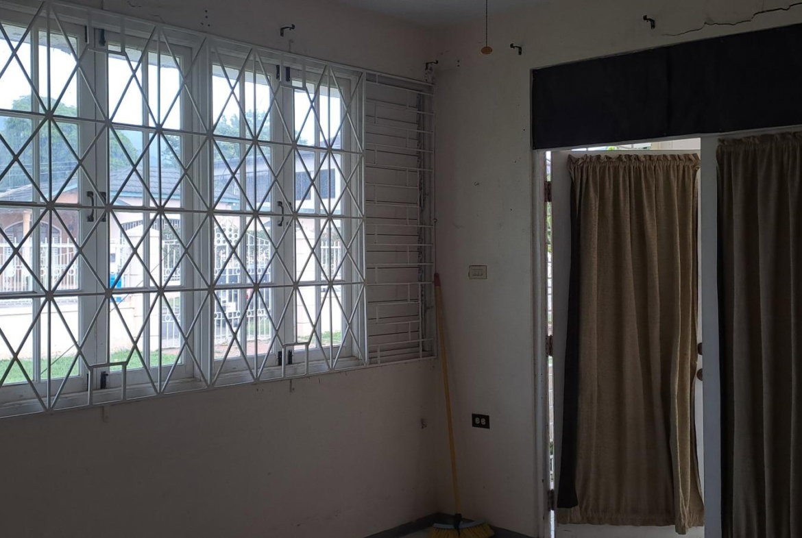 Tenth image of Spathodia Avenue in Mona Heights, St. Andrew, Jamaica - property is For Sale