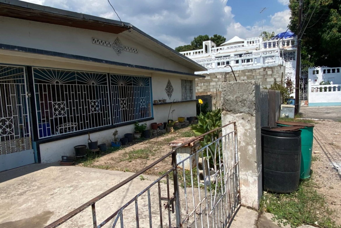 Second image of 11 Cyril Place in Molynes Gardens, St. Andrew, Jamaica - property is For Sale