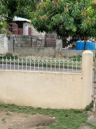 Fifth image of 12-12 Arnold Road, Oliver Garde in May Pen, Clarendon, Jamaica - property is For Sale