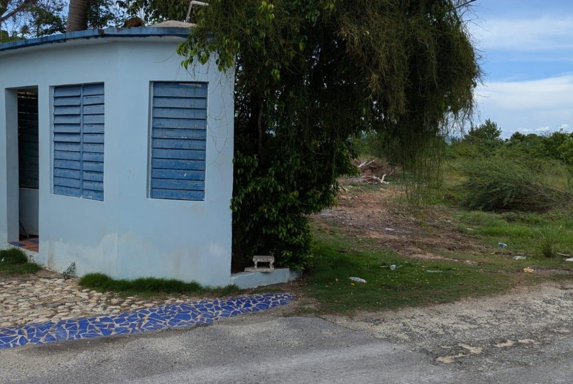 Second image of 31 Fullerswood, Black River in Black River, St. Elizabeth, Jamaica - property is For Sale