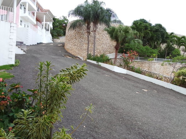 Tenth image of 4-5 Astoria Drive in Kingston 19, St. Andrew, Jamaica - property is For Sale