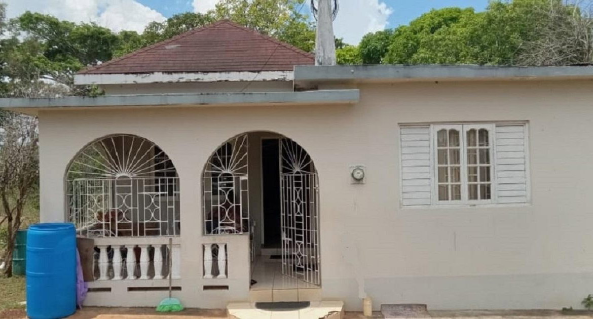 First image of Spicy Hill in Spicy Hill, Trelawny, Jamaica - property is For Sale