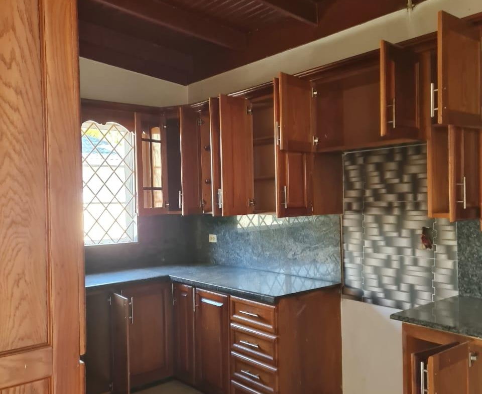Fourth image of 8 Bloomfield Street in Mandeville, Manchester, Jamaica - property is For Rent