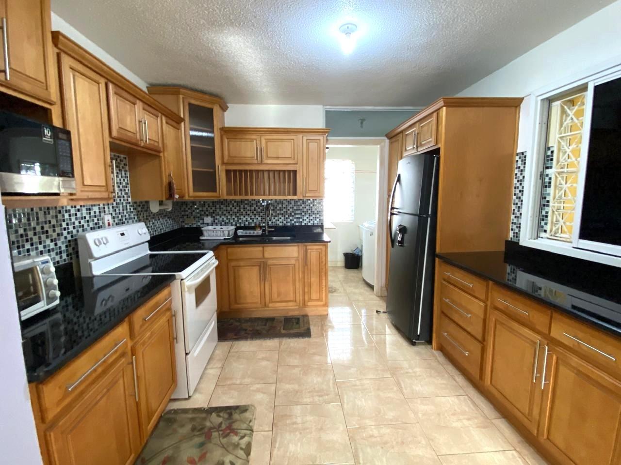 Tenth image of 3-19 Kings Drive in Kingston 6, St. Andrew, Jamaica - property is For Rent