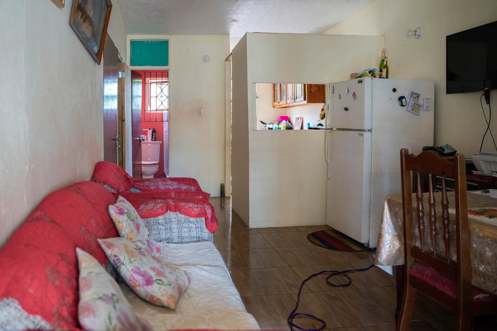 Charming-2-Bedroom-Home-for-Sale-in-Mineral-Heights-May-Pen Third image of 577 Lead Close, Mineral Heigh in Mineral Heights, Clarendon, Jamaica - property is For Sale