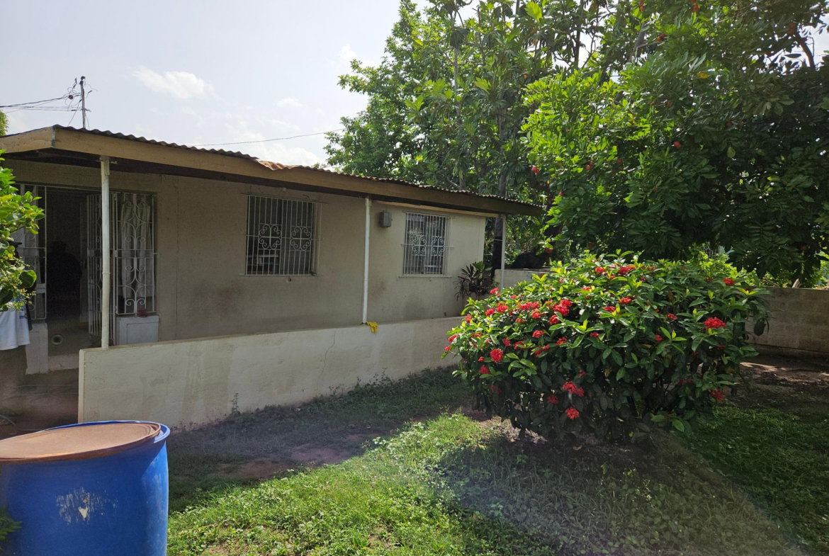 Third image of 10 Flamstead Drive, Kingston in Pembroke Hall, St. Andrew, Jamaica - property is For Sale