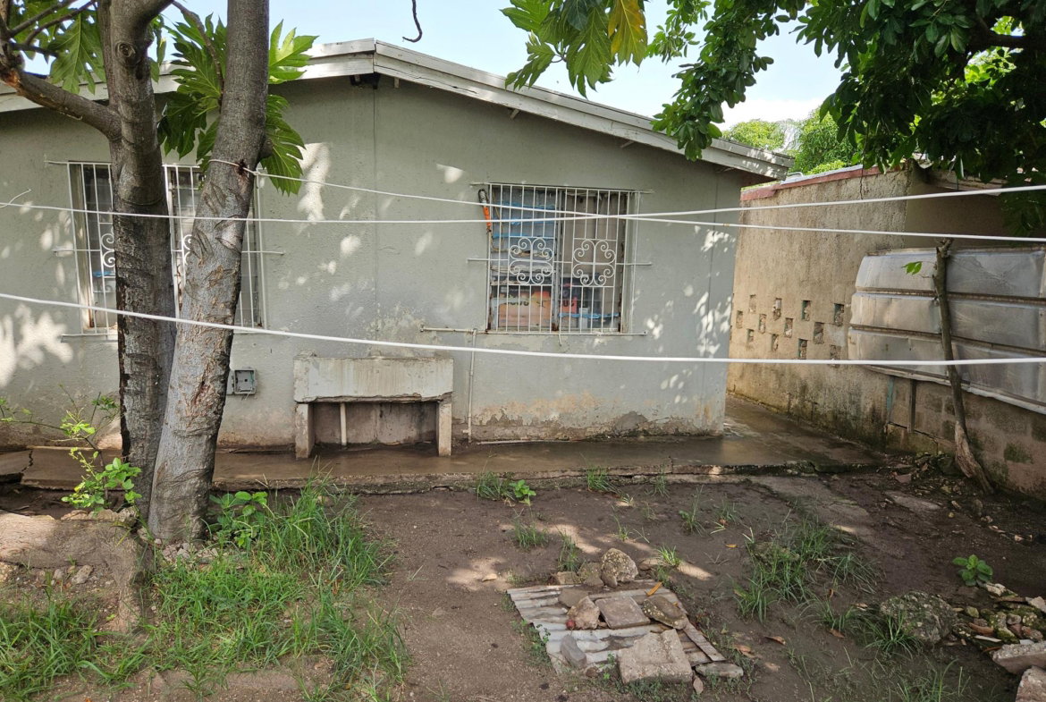 Seventh image of 10 Flamstead Drive, Kingston in Pembroke Hall, St. Andrew, Jamaica - property is For Sale