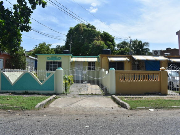 First image of 280 ne 29th Avenue, 2 North in Greater Portmore, St. Catherine, Jamaica - property is For Rent