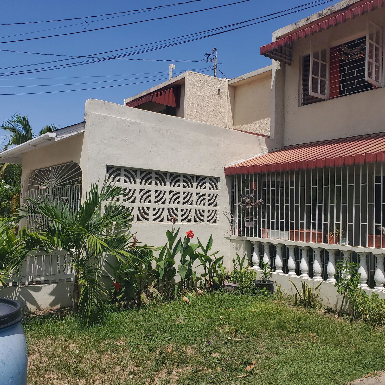 Charming-2-Unit-Townhouse-for-Sale-in-Kingston-6-Jamaica Second image of 64 Lady Musgrave, Musgrave in Kingston 6, St. Andrew, Jamaica - property is For Sale