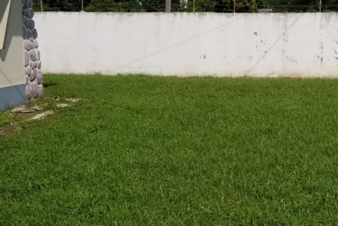 Eighth image of 32 Farewell Avenue, Arlene g in Kingston 19, St. Andrew, Jamaica - property is For Sale