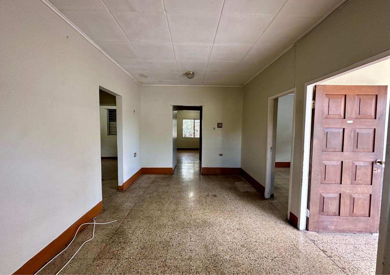 Eighth image of 7 Donald Boulevard in May Pen, Clarendon, Jamaica - property is For Sale