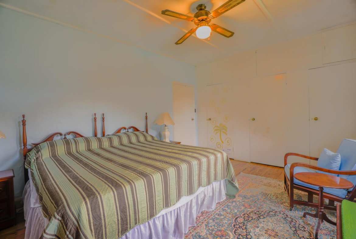 Sixteenth image of 10 Orange Avenue, Ingleside in Mandeville, Manchester, Jamaica - property is For Sale