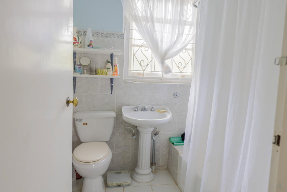 Nineteenth image of 10 Orange Avenue, Ingleside in Mandeville, Manchester, Jamaica - property is For Sale