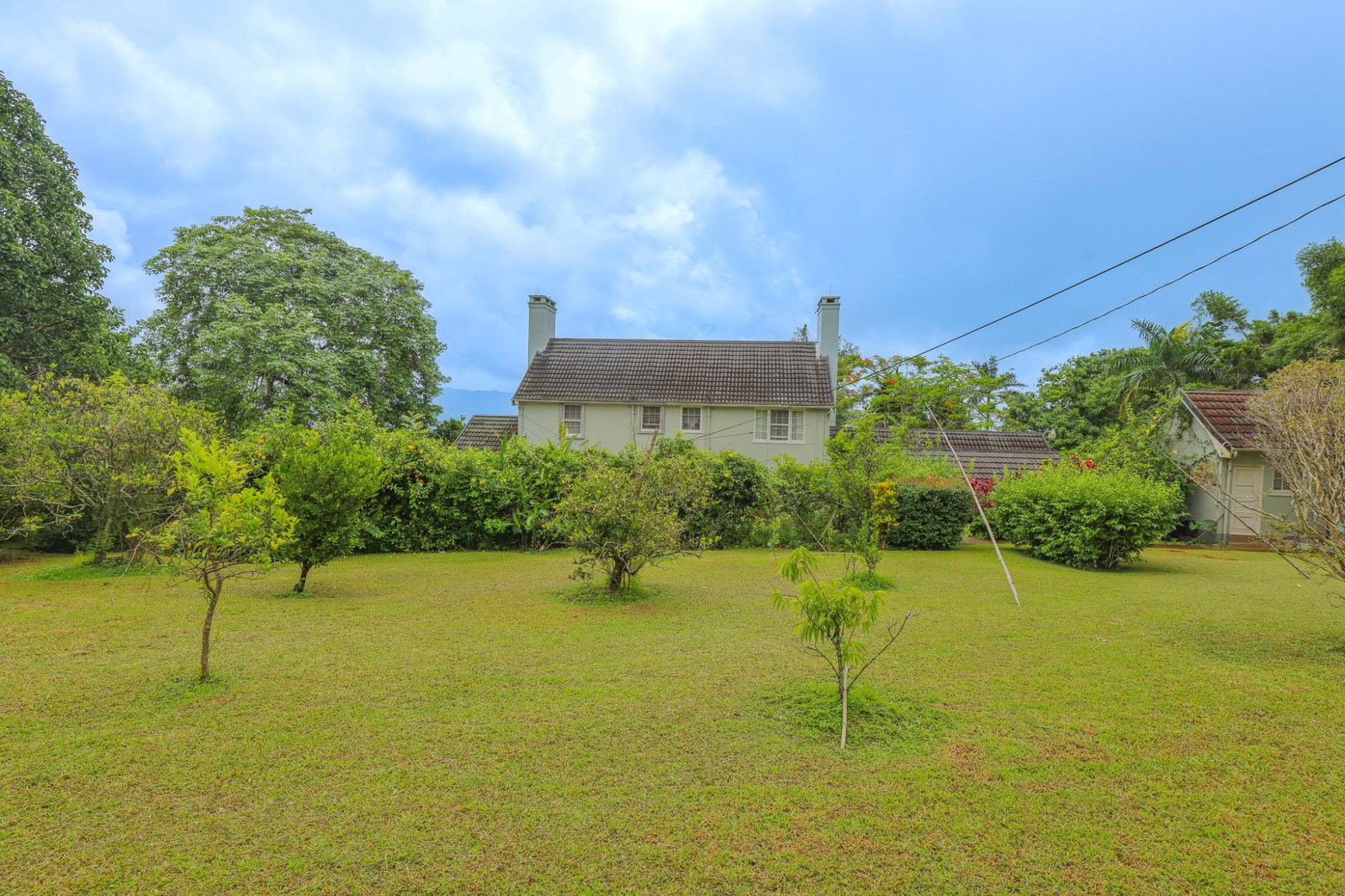 Charming-3-Bedroom-Home-with-Cottage-for-Sale-in-Ingleside-Jamaica Fifth image of 10 Orange Avenue, Ingleside in Mandeville, Manchester, Jamaica - property is For Sale