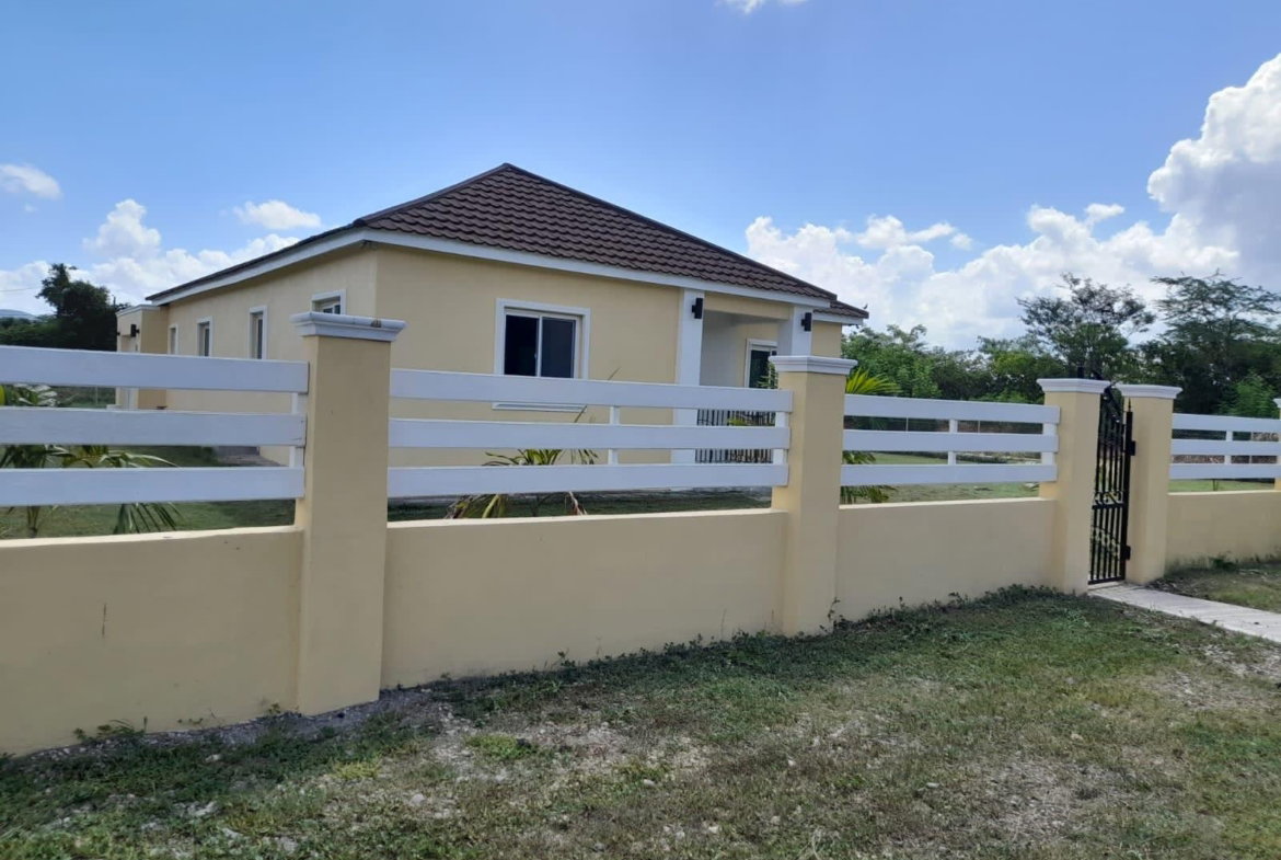 Third image of 4 Foga Road in Denbigh, Clarendon, Jamaica - property is For Sale