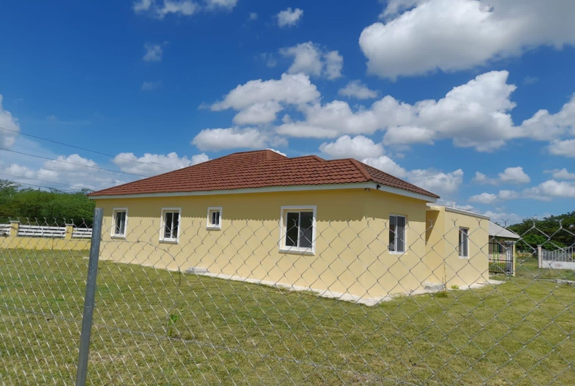 Sixth image of 4 Foga Road in Denbigh, Clarendon, Jamaica - property is For Sale