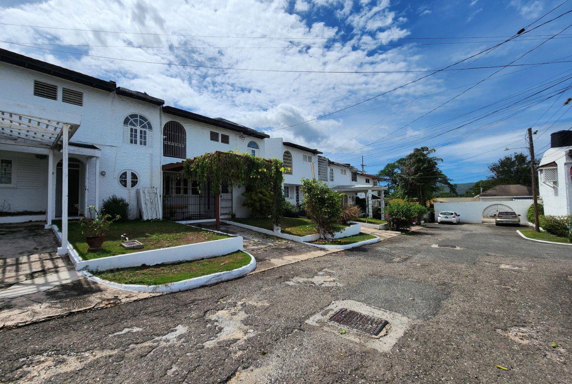 Second image of 5 Charlemont Mews in Kingston 6, St. Andrew, Jamaica - property is For Sale