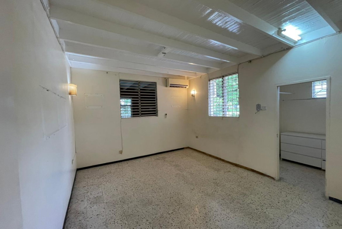 Eleventh image of Hall Boulevard in Kingston 8, St. Andrew, Jamaica - property is For Sale